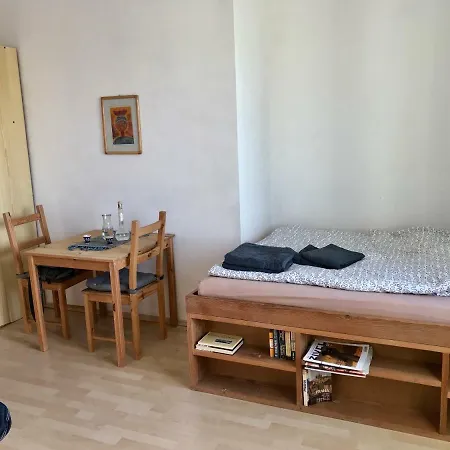 Cosy Flora Nest Apartment Prague Exterior photo